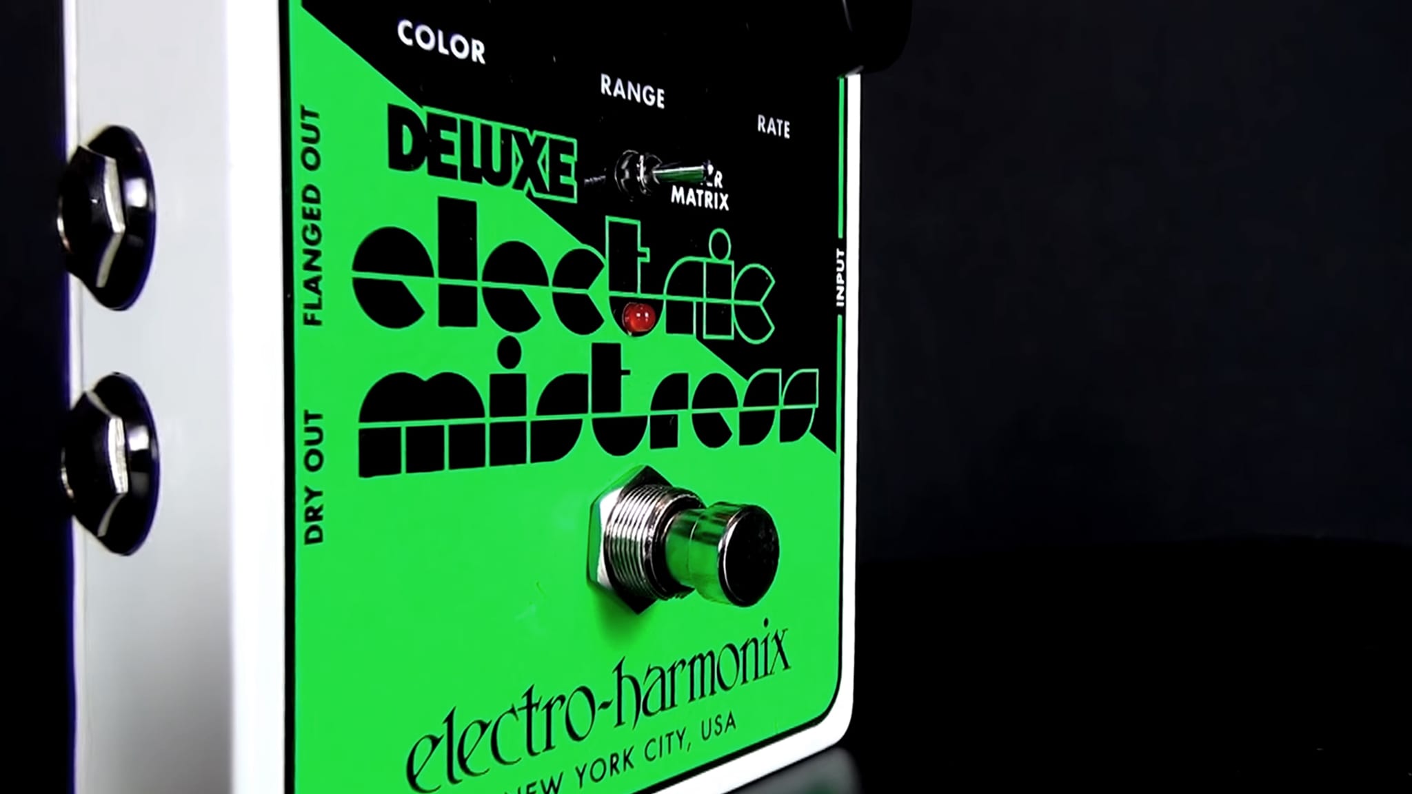 Announcing the Deluxe Electric Mistress XO - Electro-Harmonix